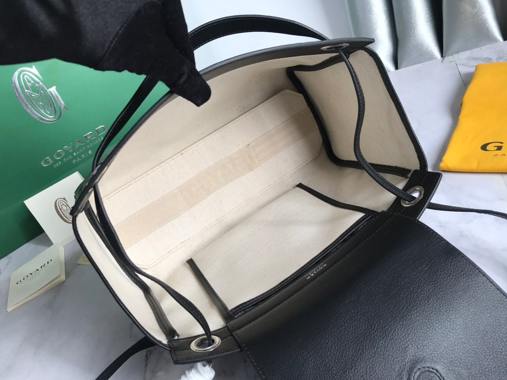 Goyard bag