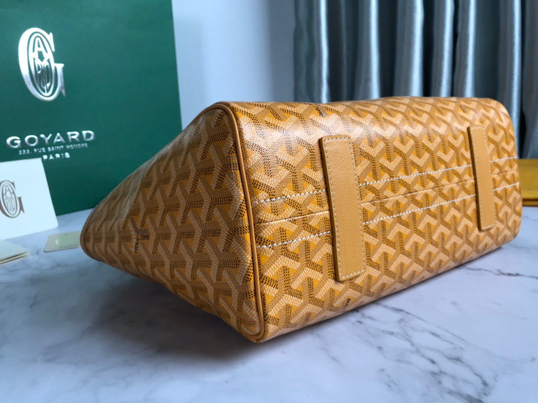 Goyard bag