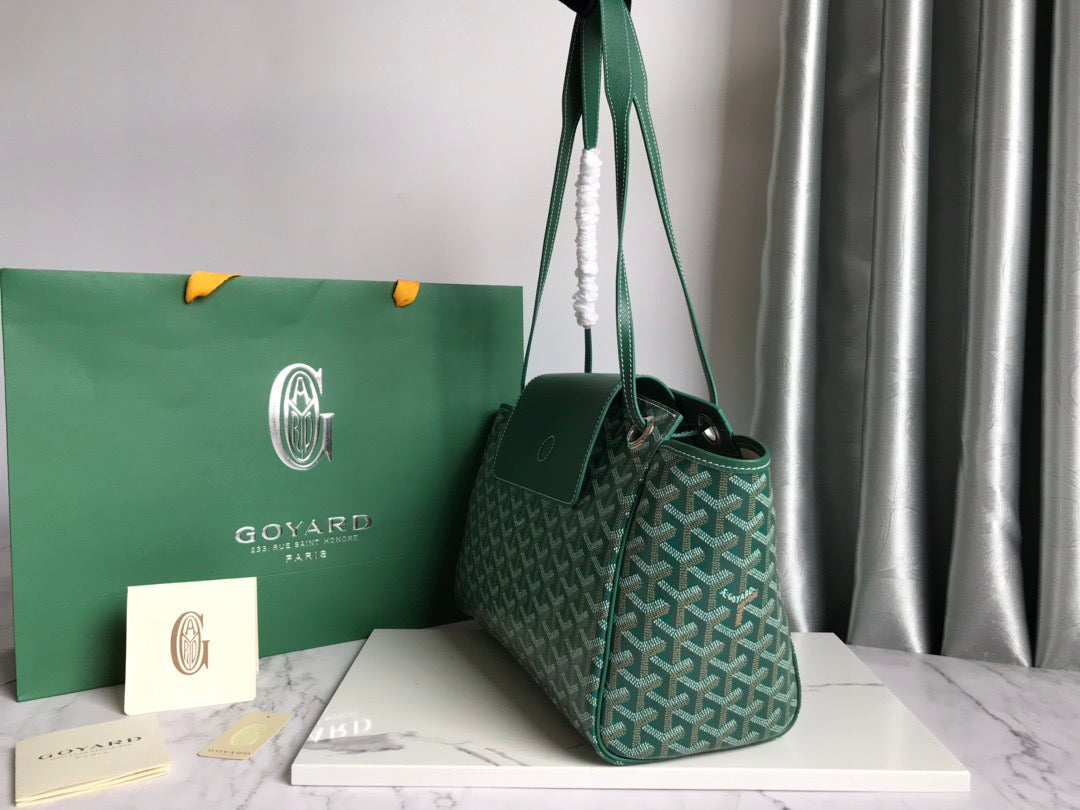 Goyard bag