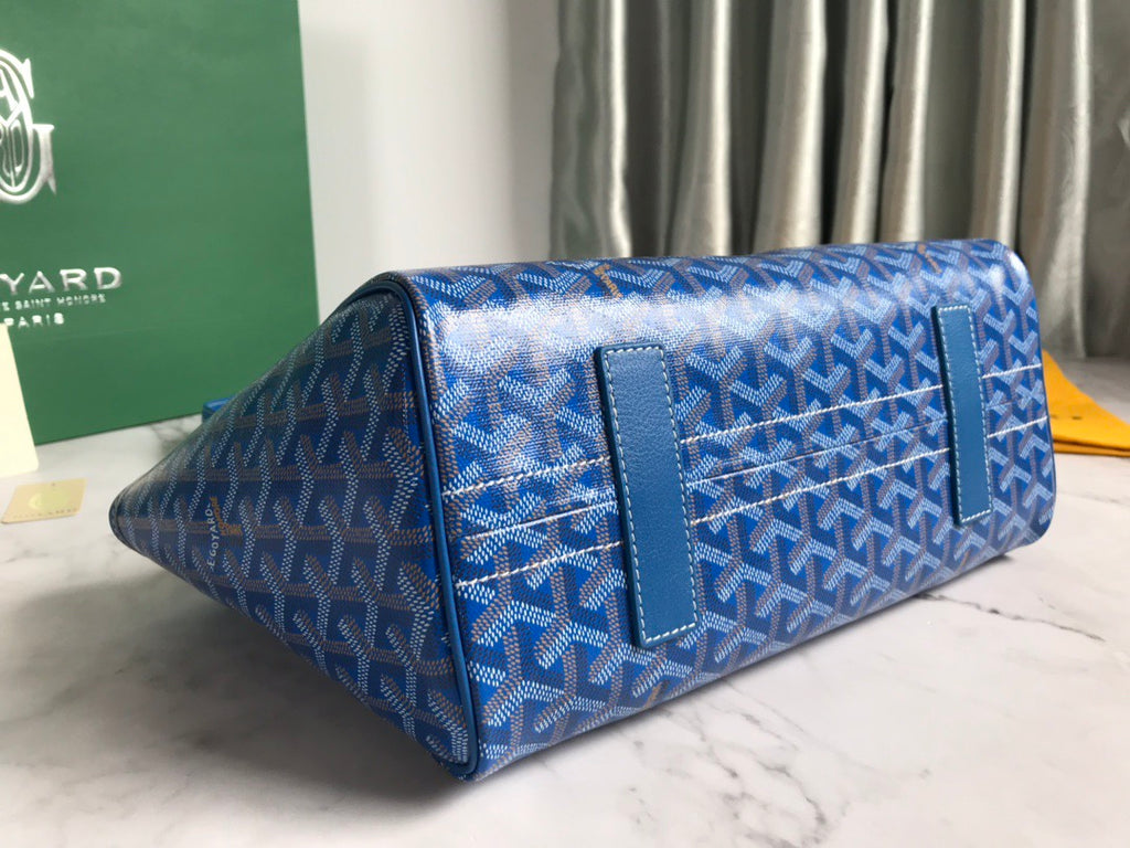Goyard bag