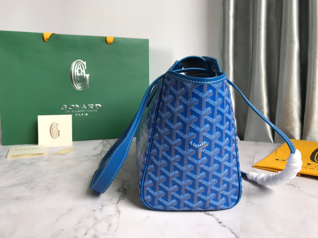 Goyard bag