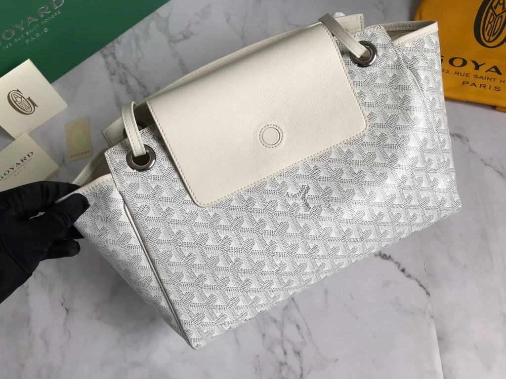 Goyard bag