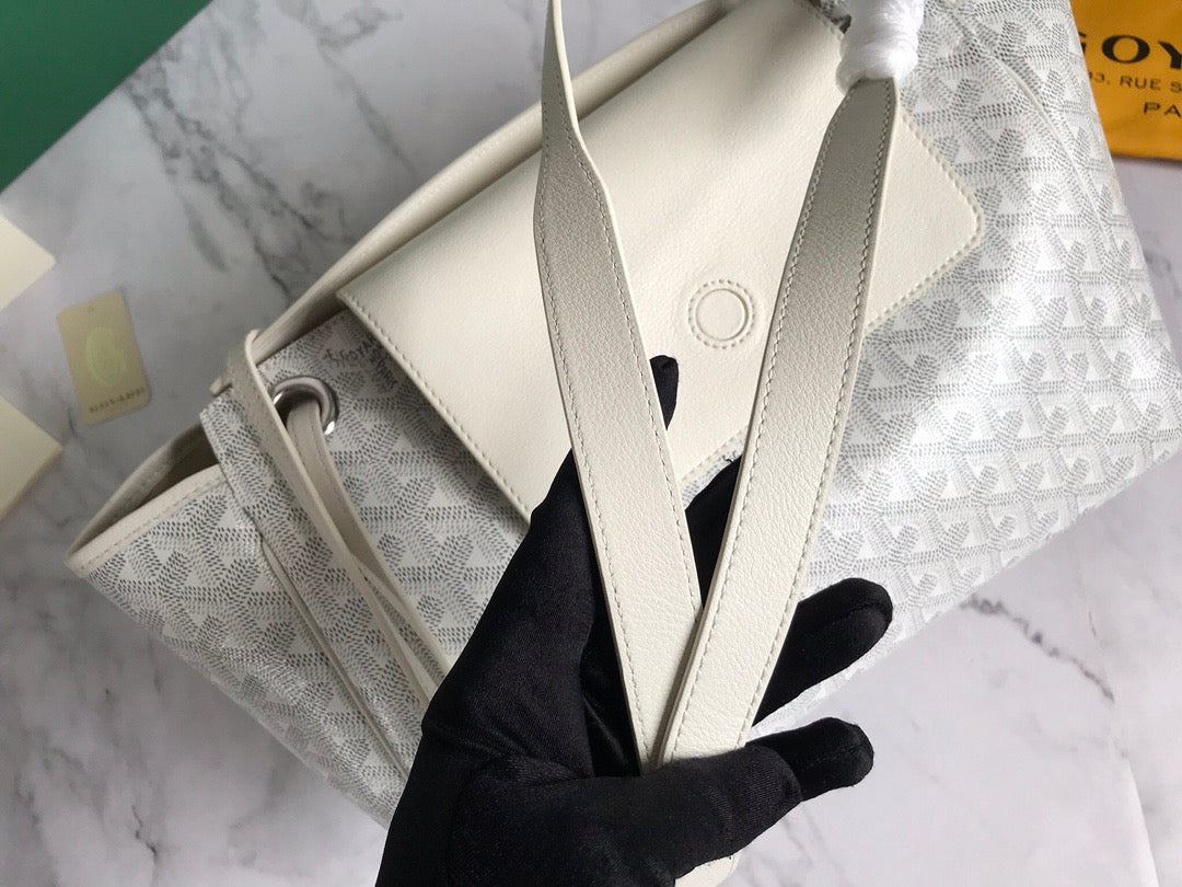 Goyard bag