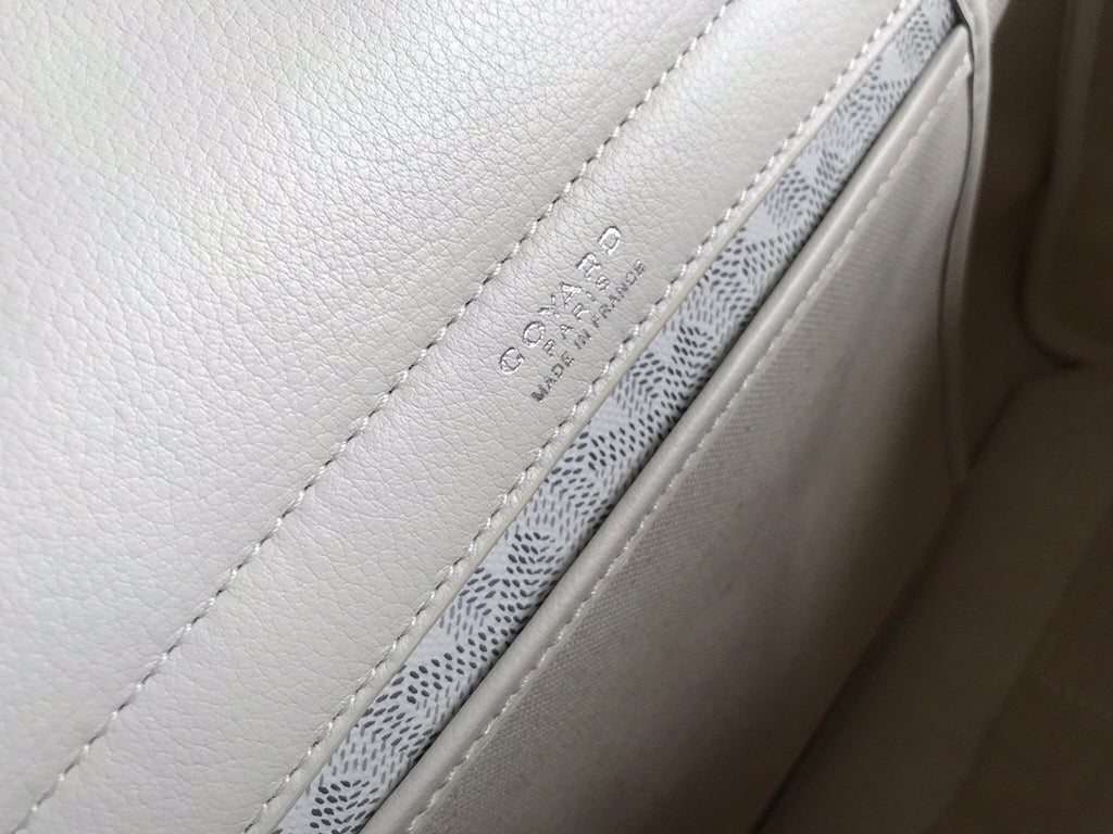 Goyard bag