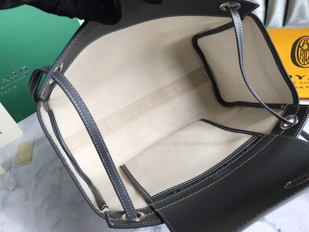 Goyard bag