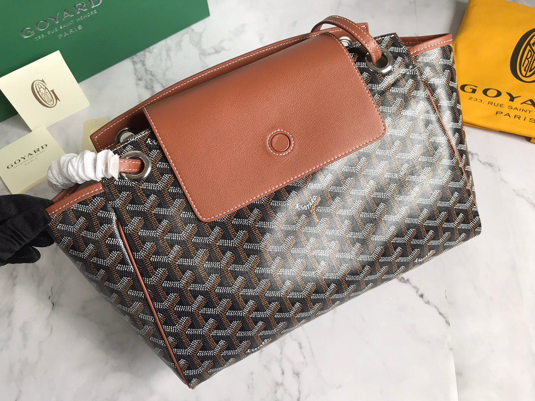 Goyard bag