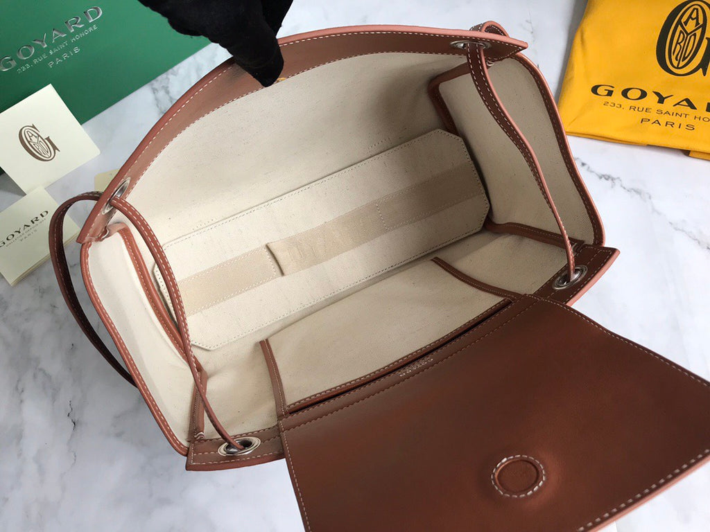 Goyard bag