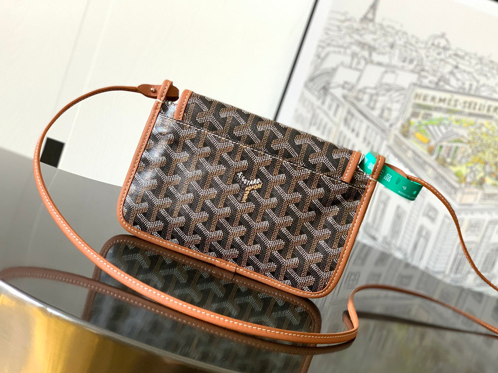 Goyard bag