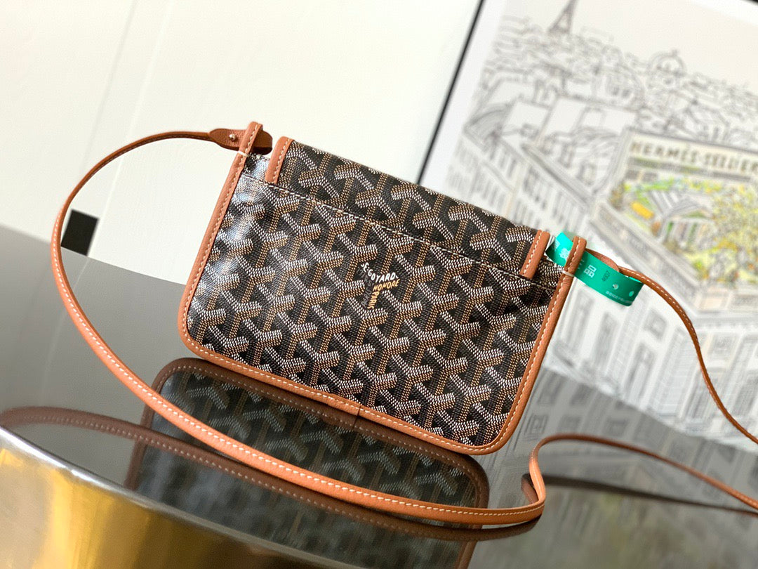 Goyard bag
