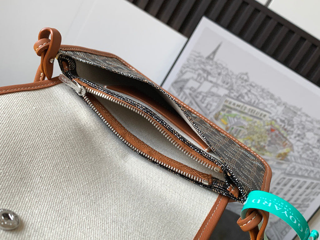 Goyard bag