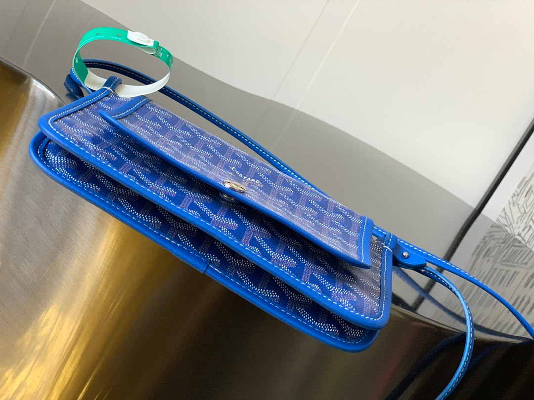 Goyard bag