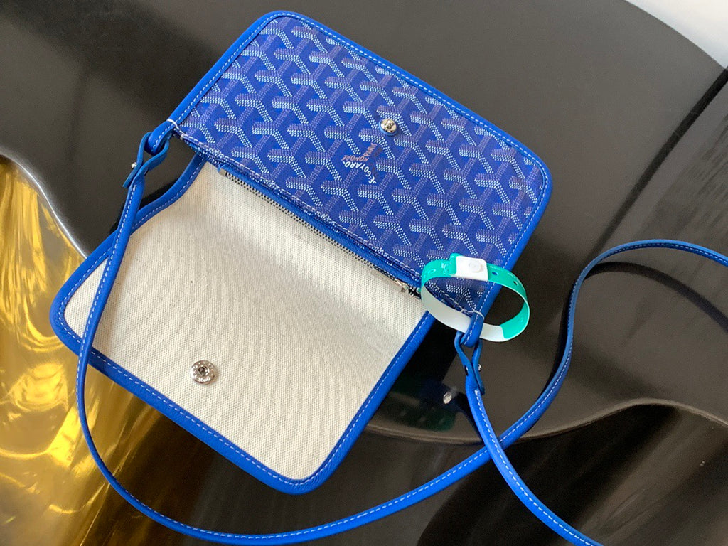 Goyard bag