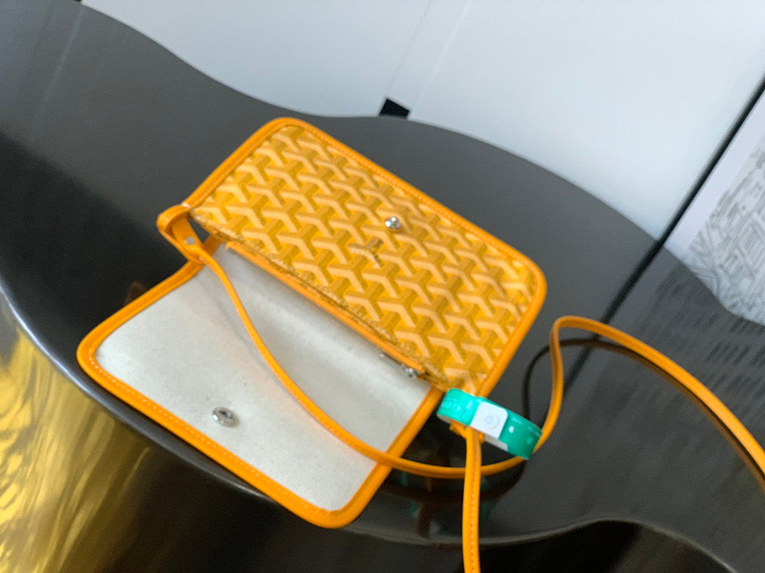 Goyard bag