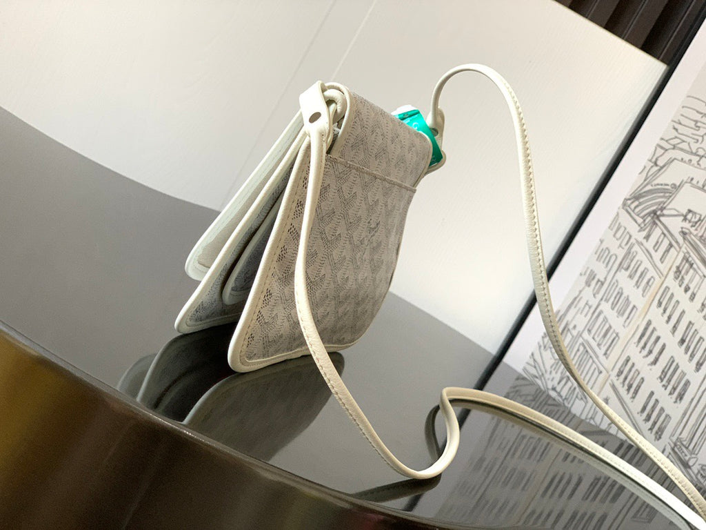 Goyard bag