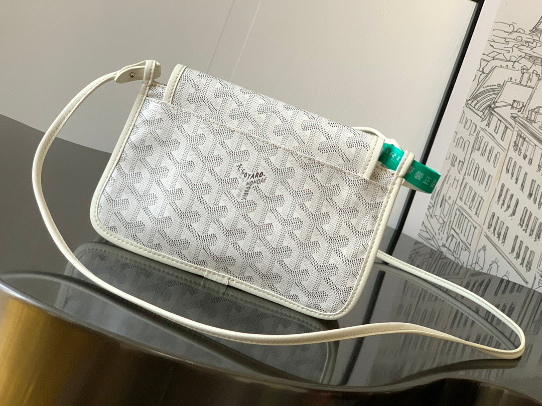 Goyard bag
