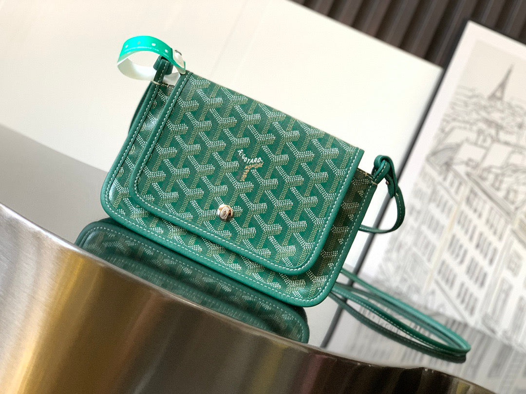 Goyard bag