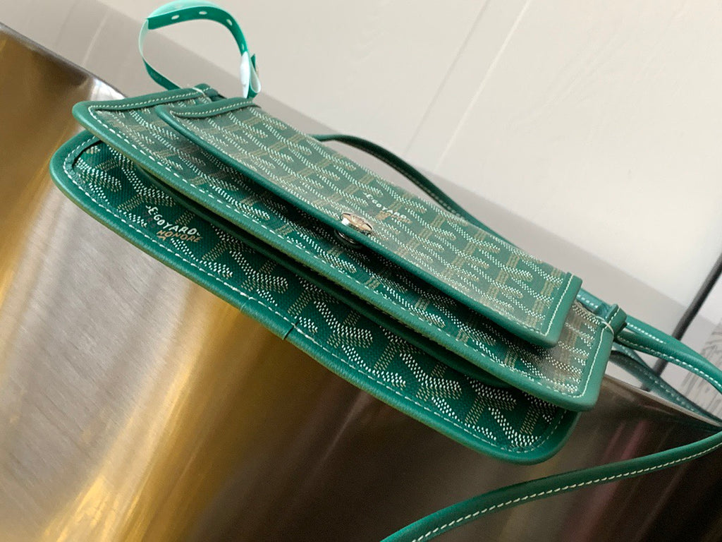 Goyard bag