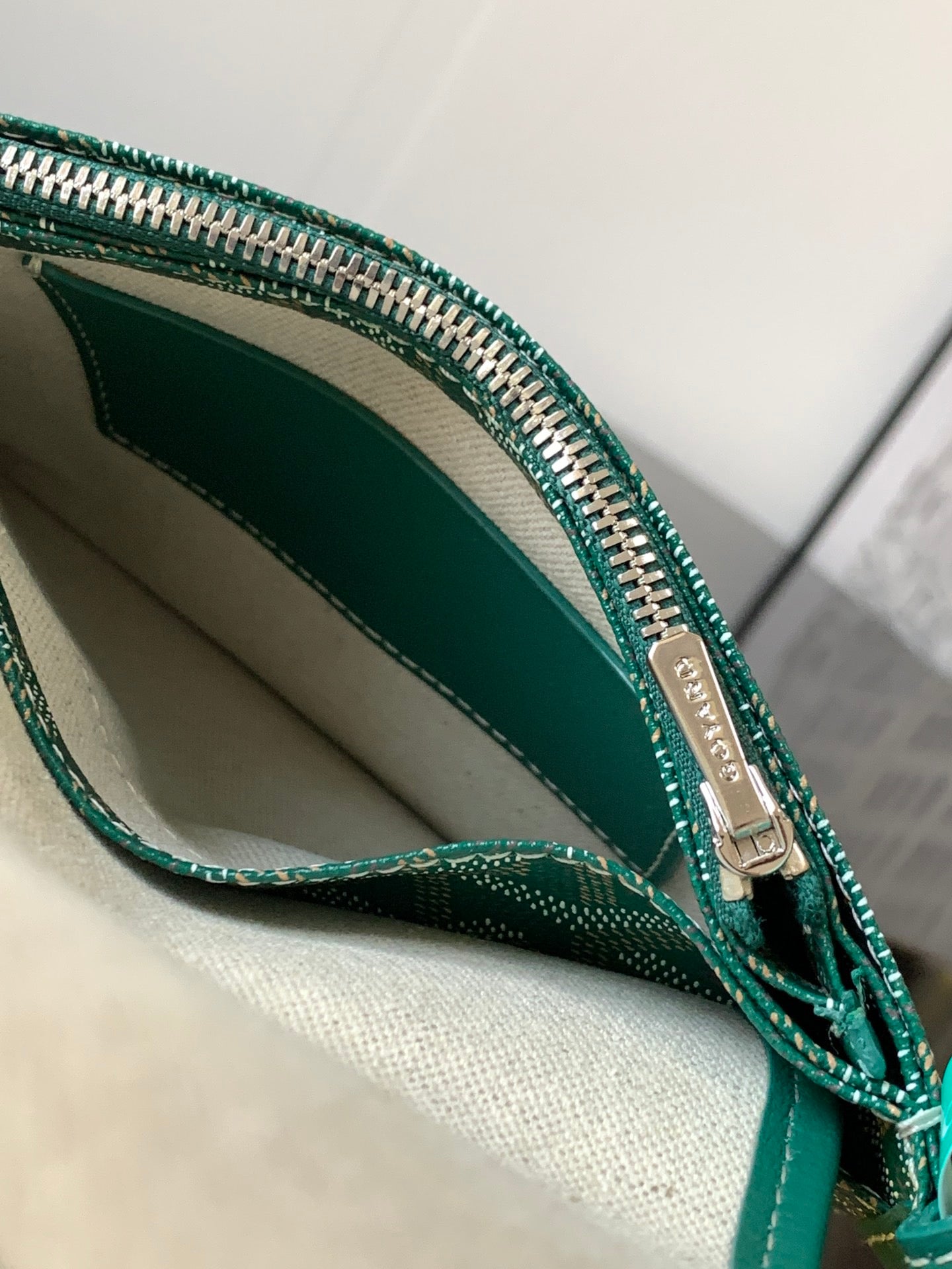Goyard bag
