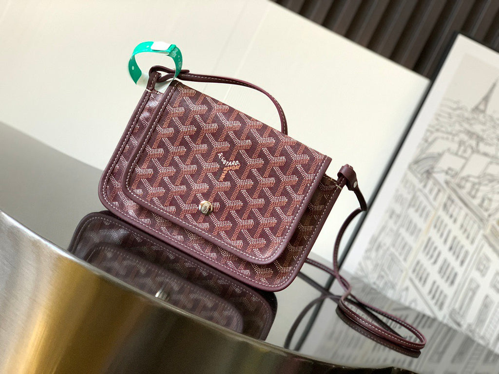 Goyard bag
