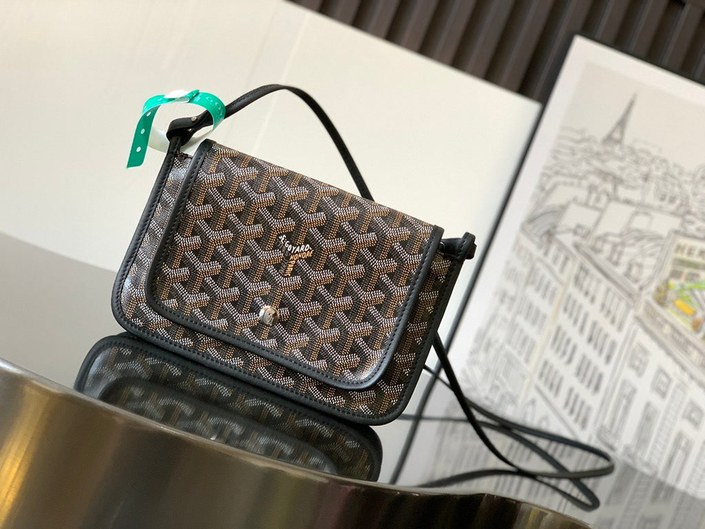 Goyard bag