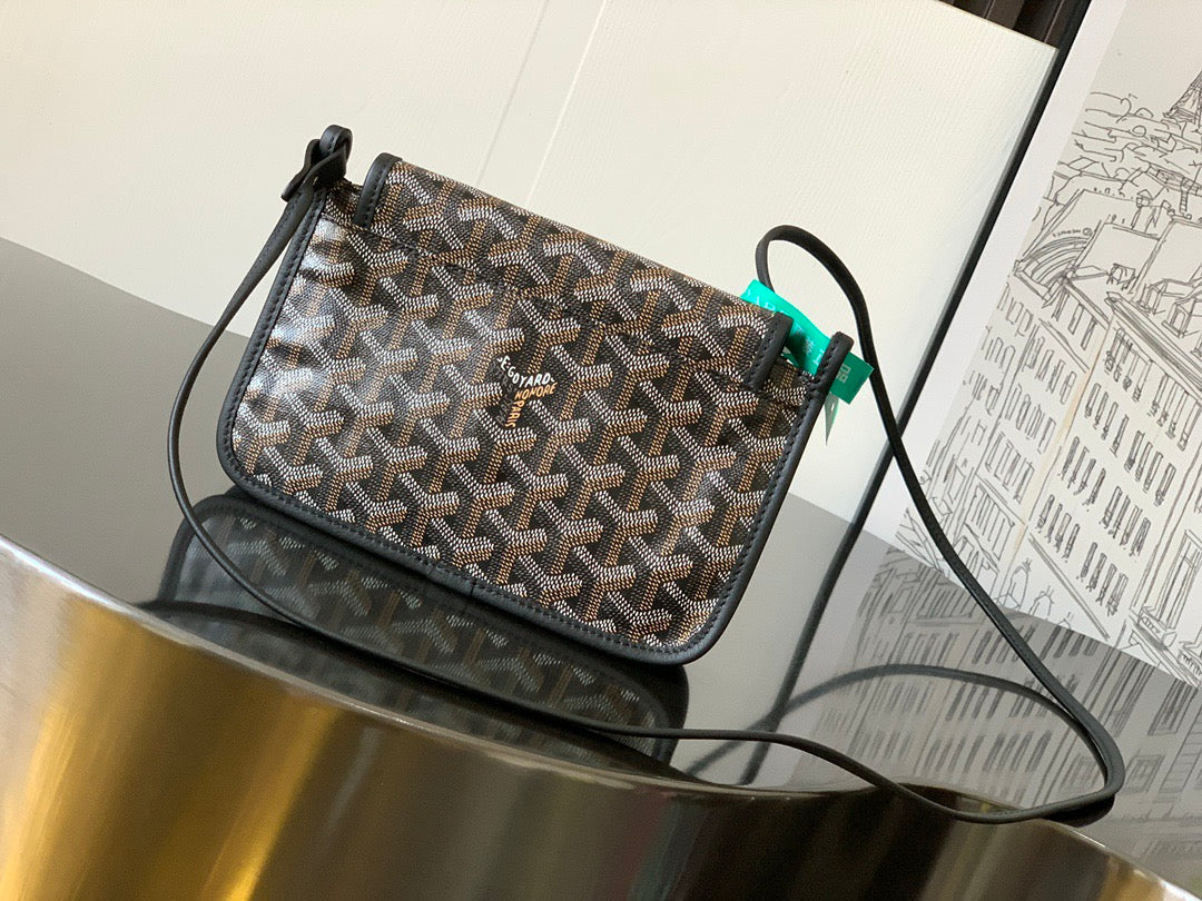 Goyard bag