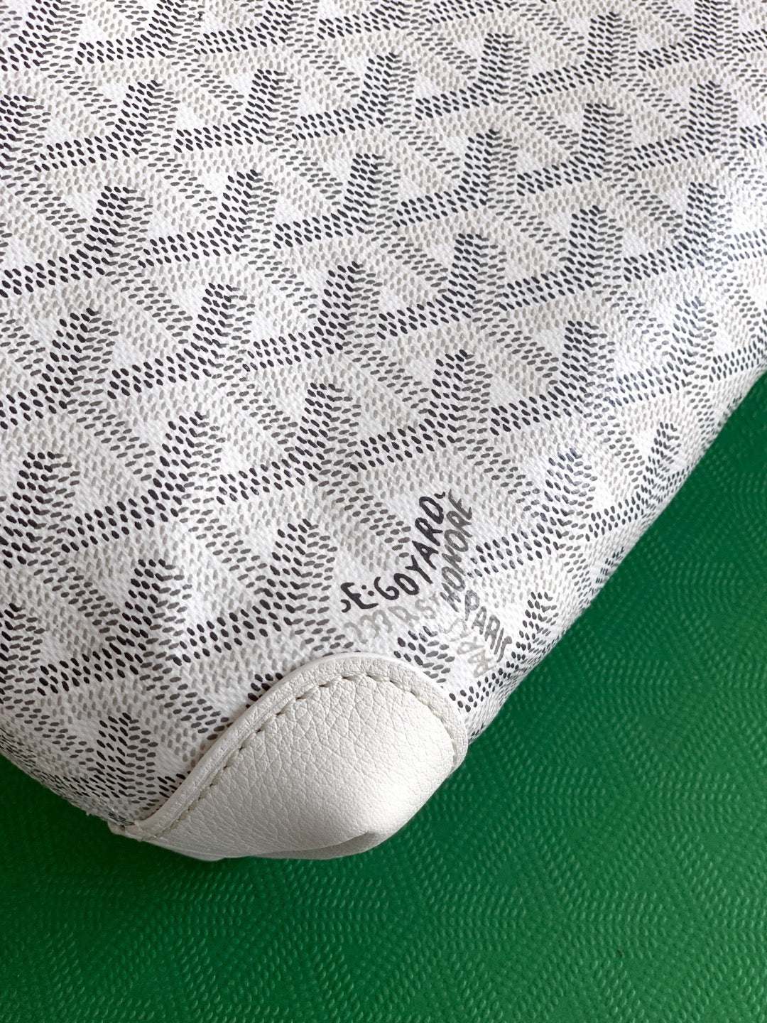 Goyard bag