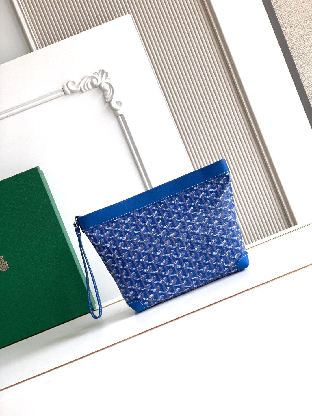 Goyard bag
