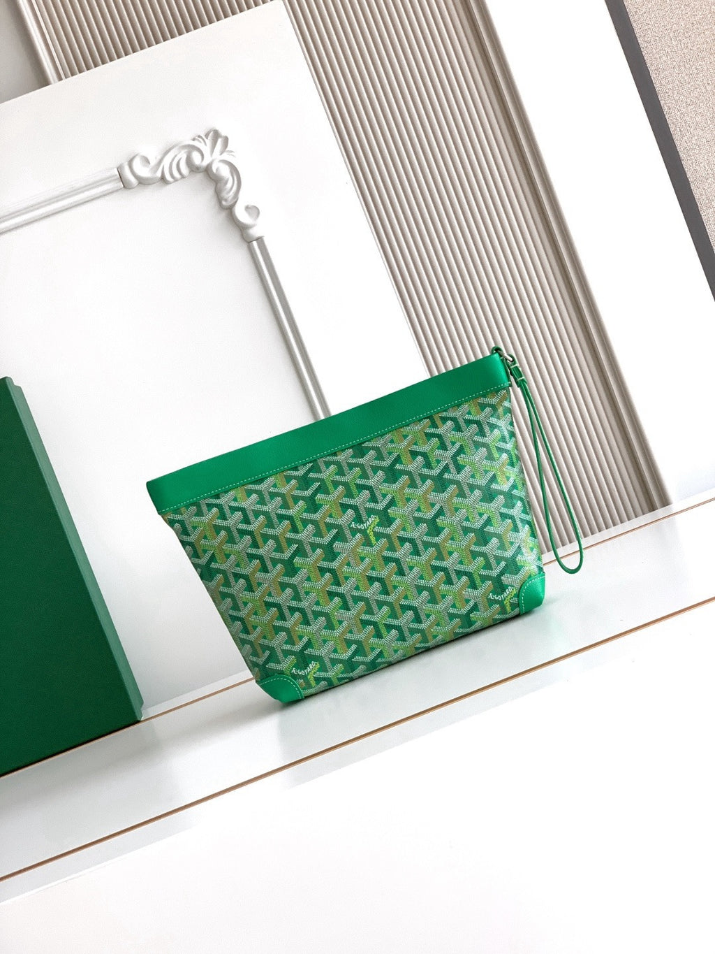 Goyard bag
