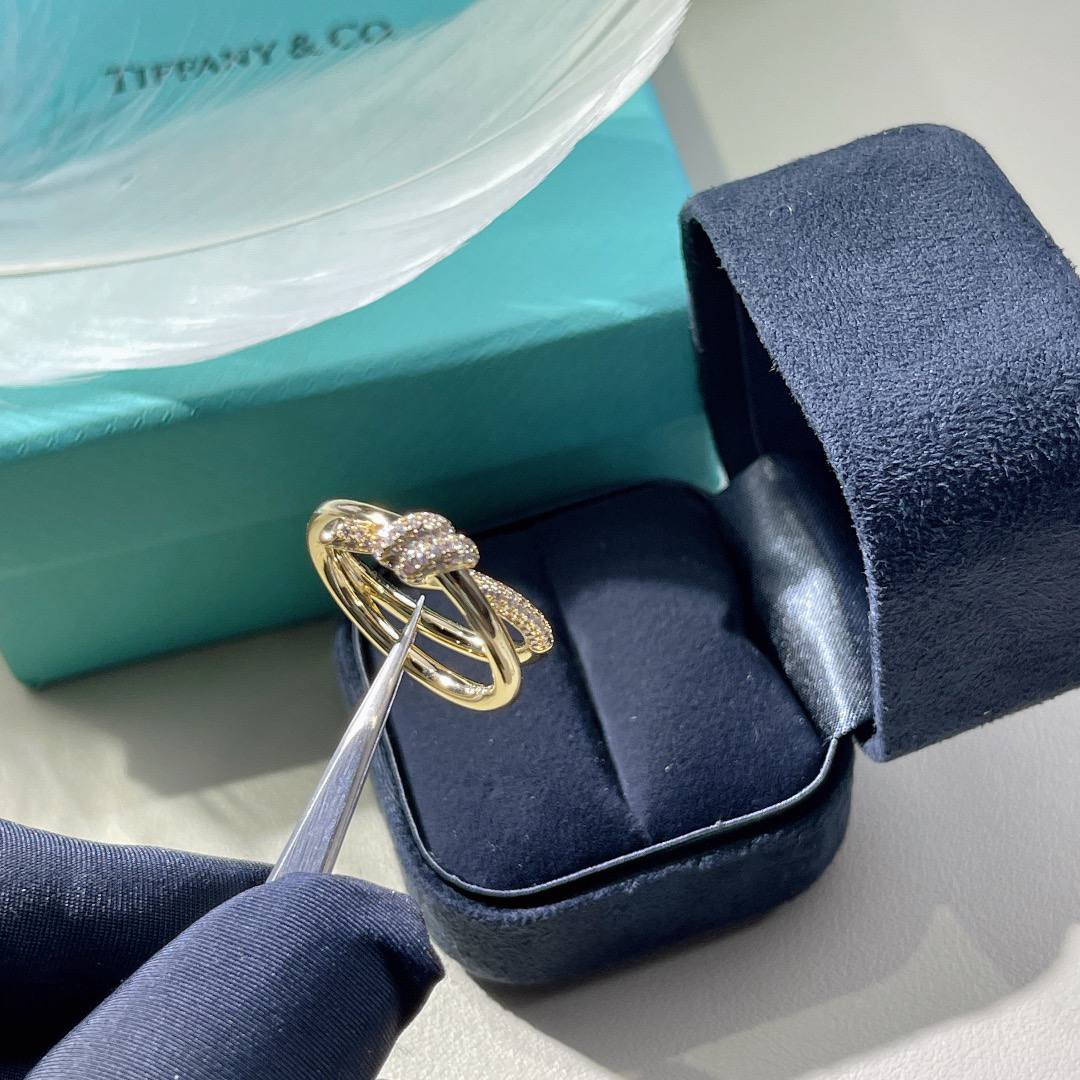 Tiffany bow gold diamond ring