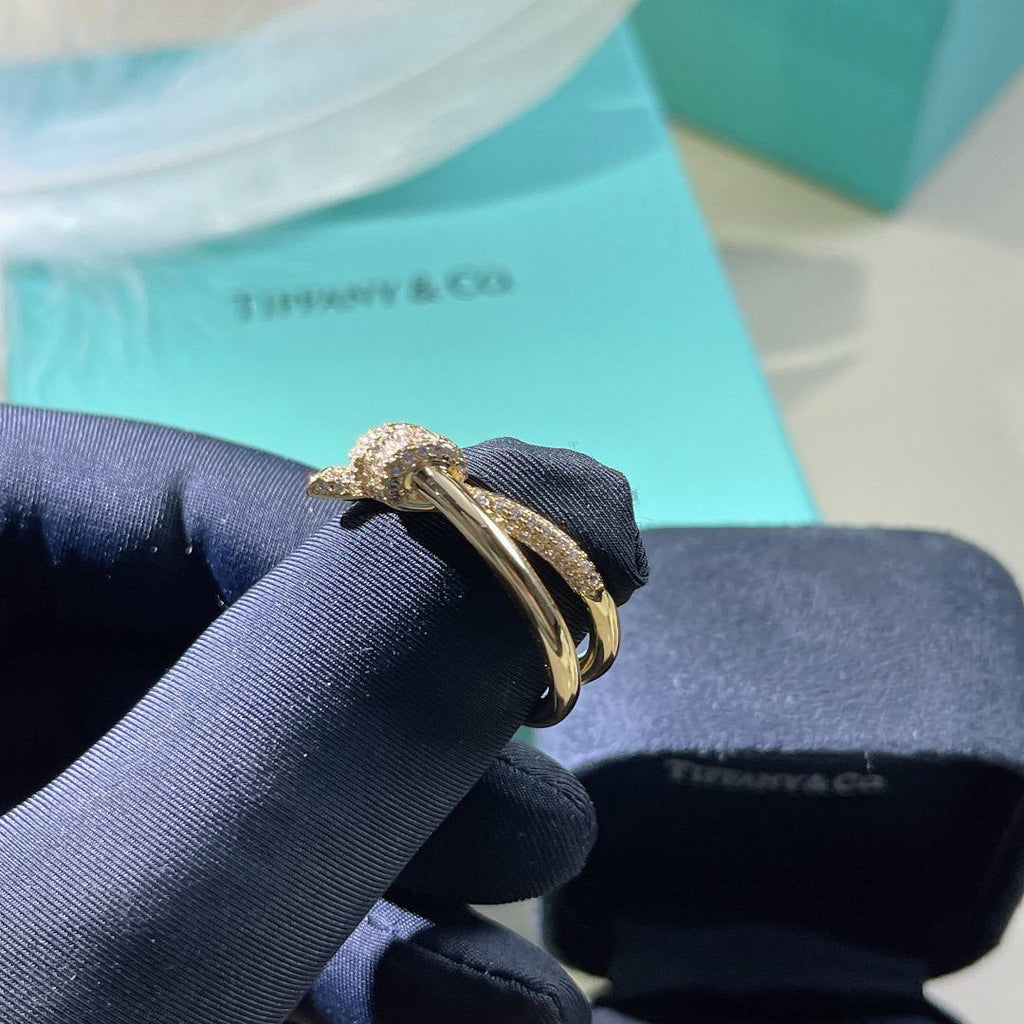 Tiffany bow gold diamond ring