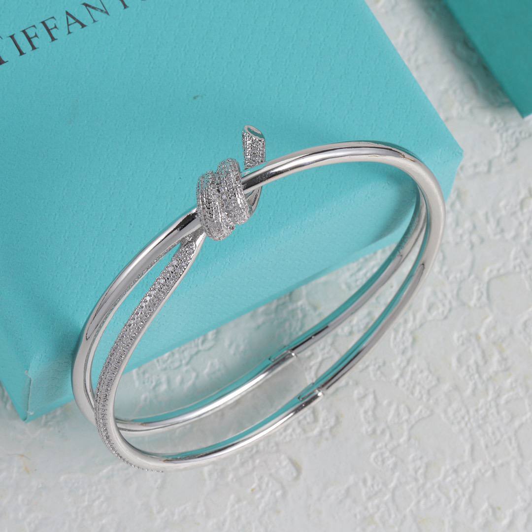 Tiffany T bangle size 8